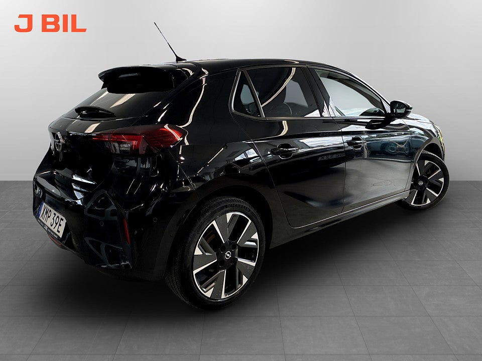Bild på Opel Corsa-e GSI 50kWh 136hk Aut B-KAMERA CARPLAY