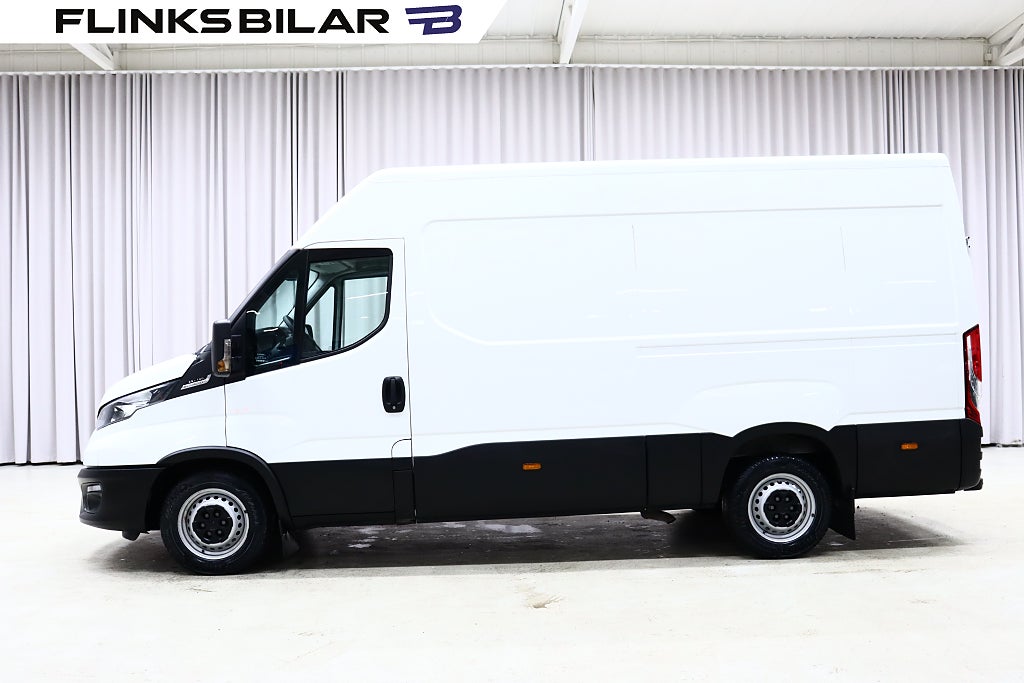 Iveco Daily 2.3 JTD 136HK L3H2 Automat|Drag|3.5Tondragvikt|Moms