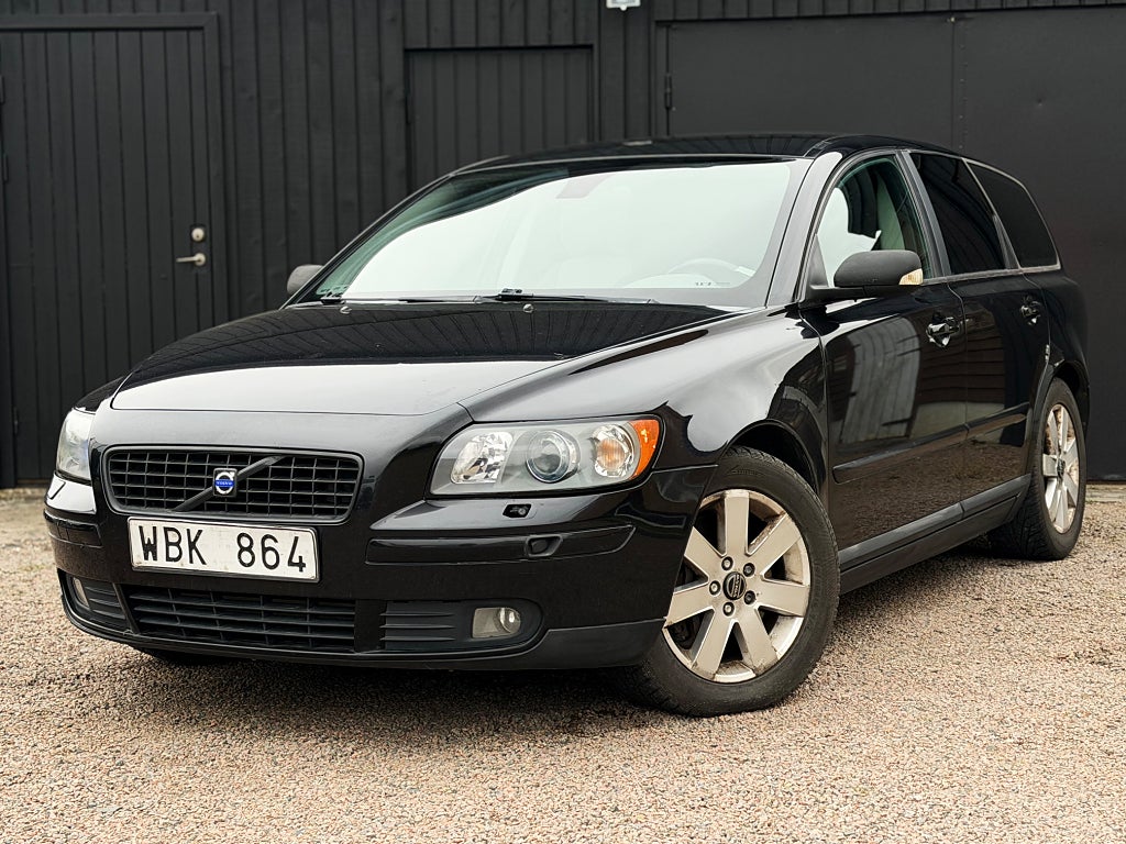 Volvo V50 T5 220HK , Besiktigad, Dragkrok, Xenon mm 