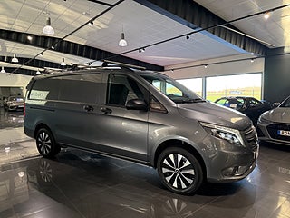 Transportbil - Skåp Mercedes-Benz Vito 13 av 19
