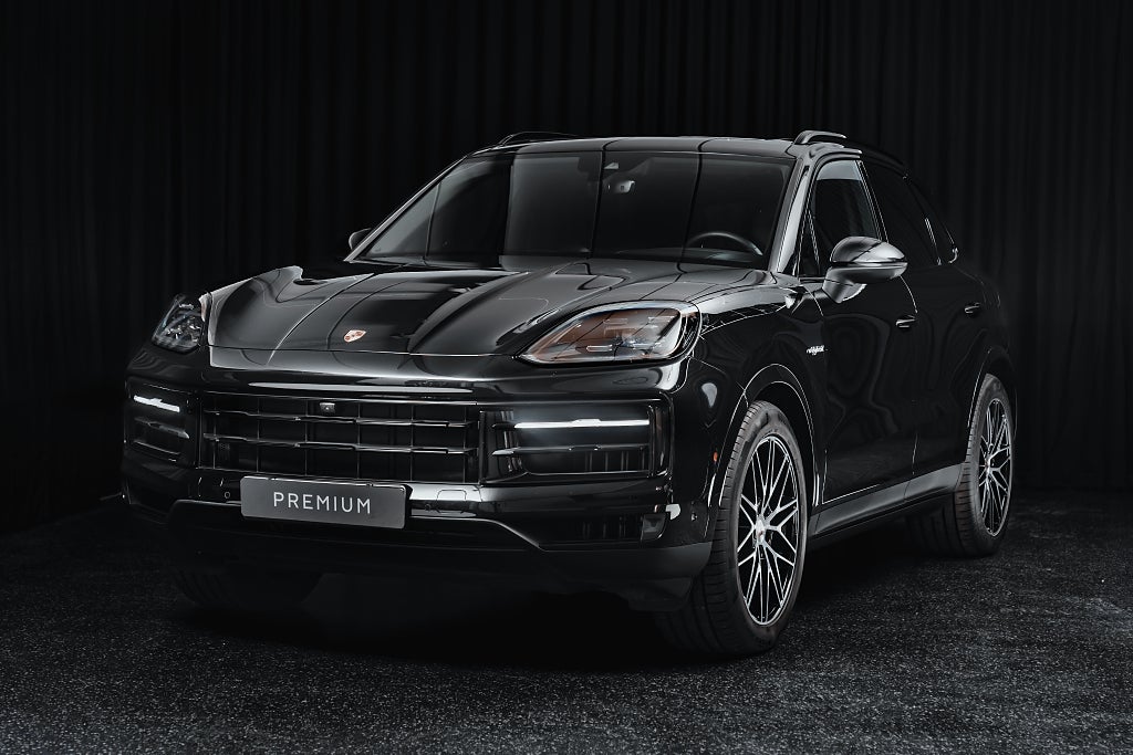 Gallery image 1 of 21