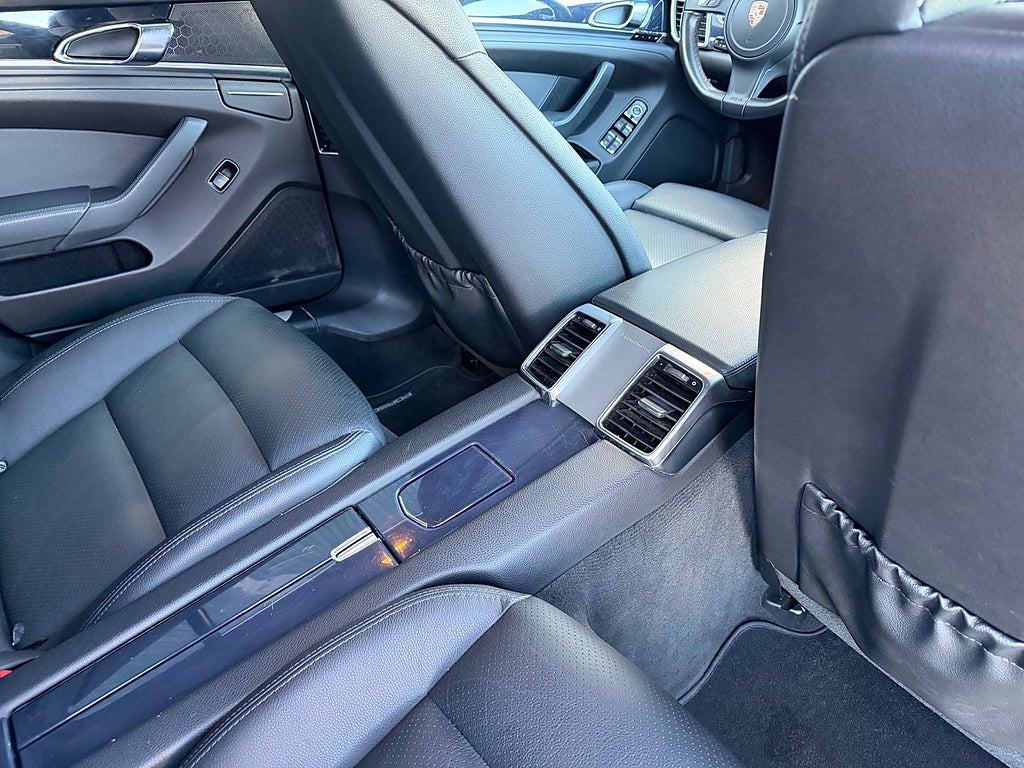 Porsche Panamera S Hybrid 380hk 3,0 V6 RWD Sport Chrono Pack 2012, bild 22