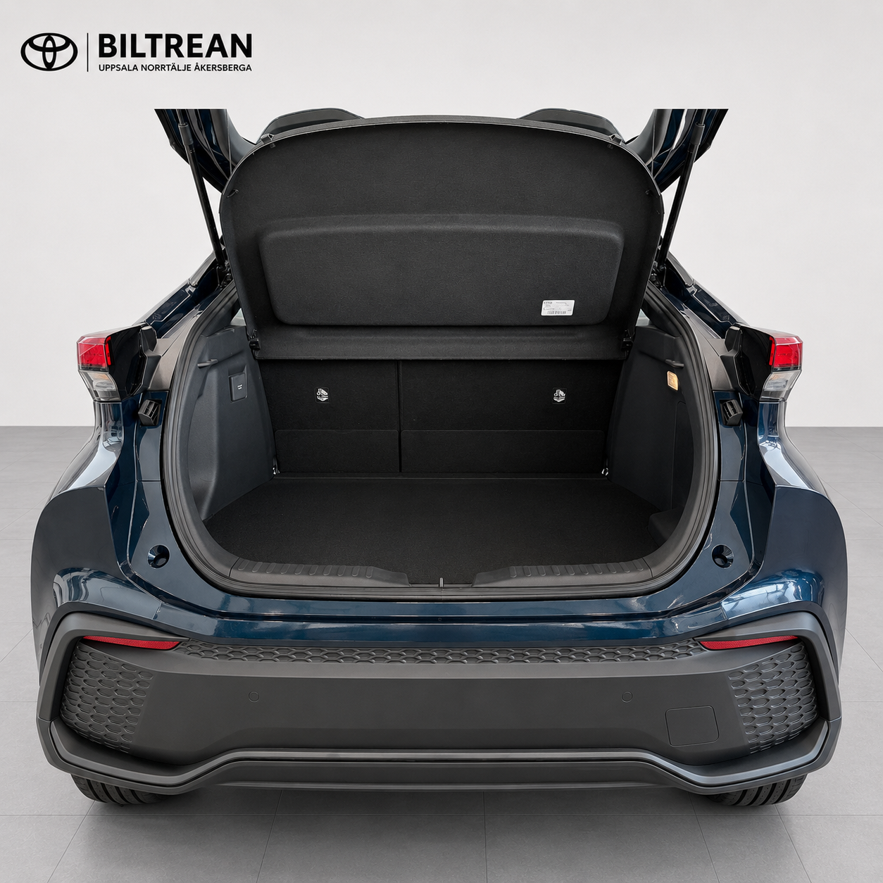 Toyota C-HR VINTERHJUL + SERVICEPAKET 2026, bild 3/35