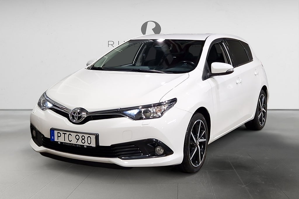 Toyota Auris 1.2 Turbo 116 HK COMFORT INTENSE EDITION 17"