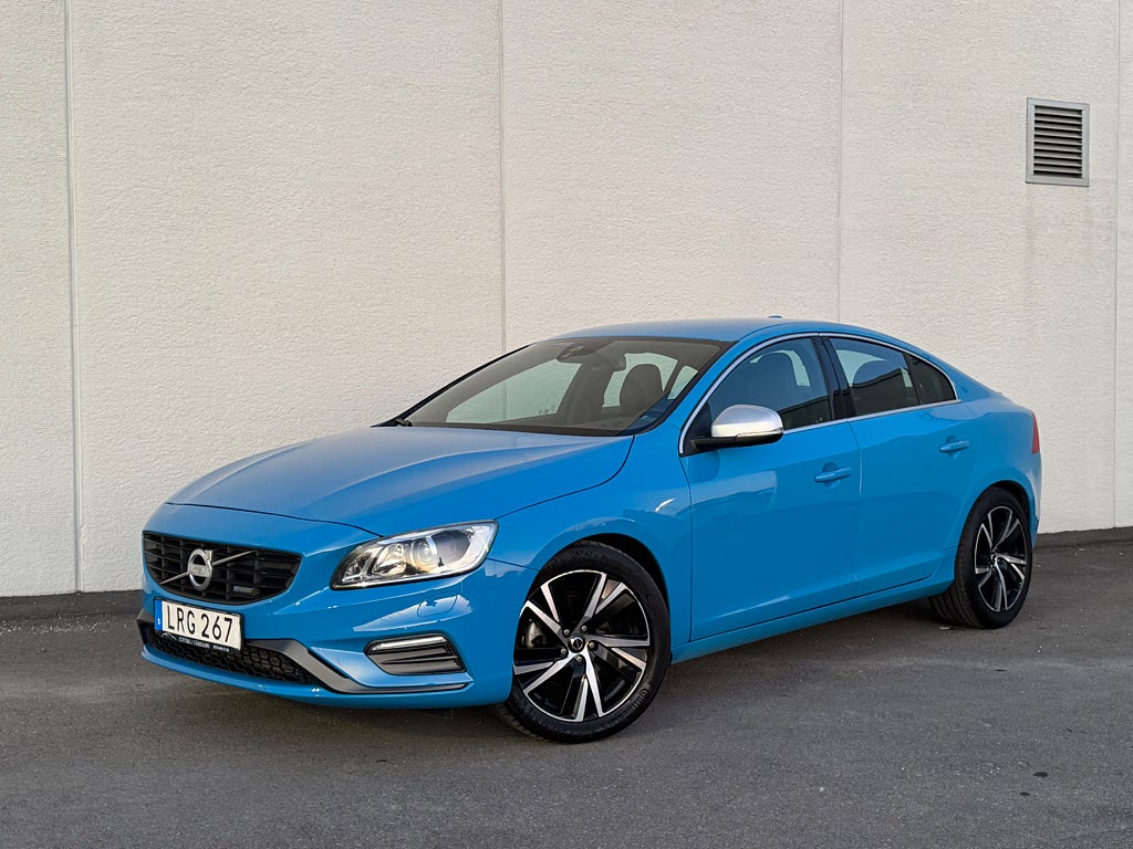 Volvo S60 D2  R-Design  Automat Navi Värmare 