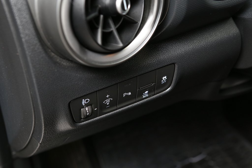 Hyundai Kona EV 100kW 39.2 kWh Essential Kamera Navi KRELL 2022