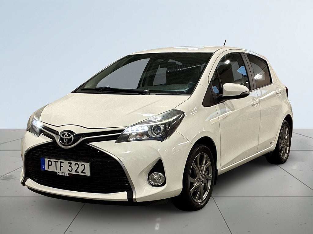 Toyota Yaris 1.33 Dual VVT-i S Active, Style Kamera Värmare S&V-Hjul