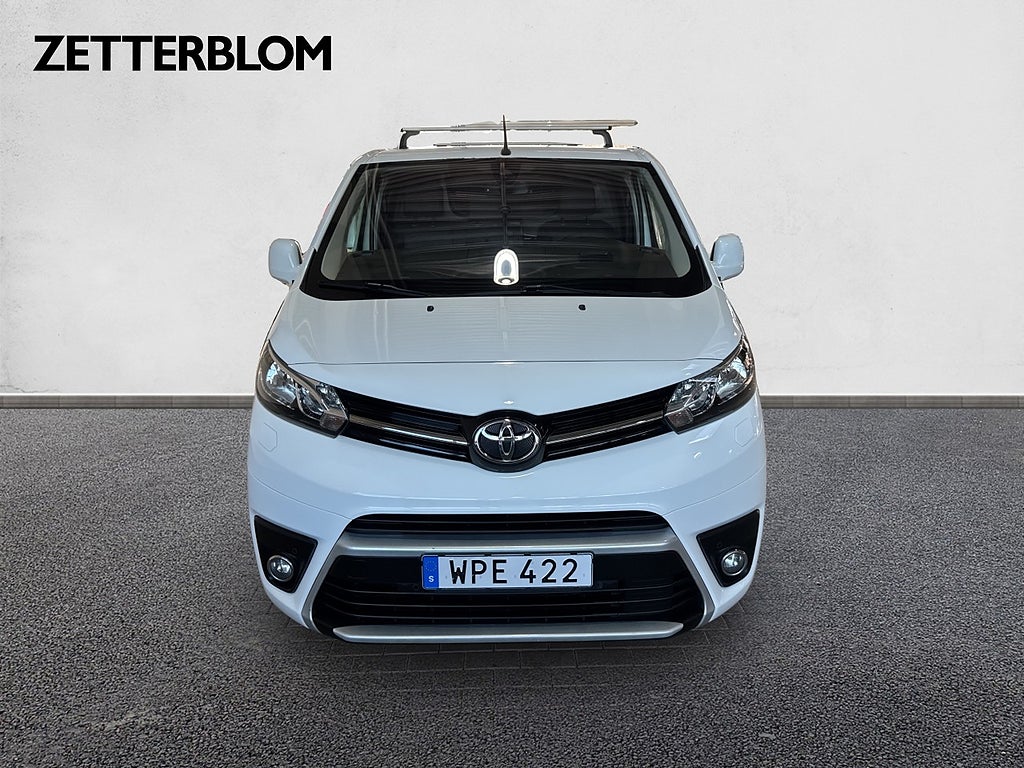 Sedan Toyota Proace 5 av 14