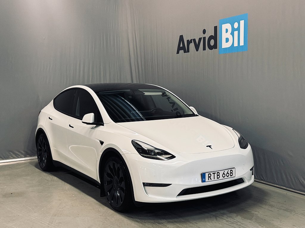 Tesla Model Y Performance AWD 534hk Dragkrok Carbon 