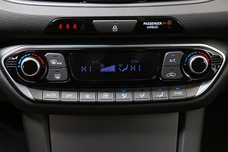 Halvkombi Hyundai i30 14 av 22