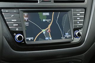 Halvkombi Hyundai i20 23 av 27