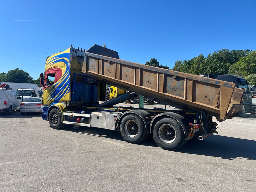 Scania R560 V8 6x4 Lastväxlare, Tandem