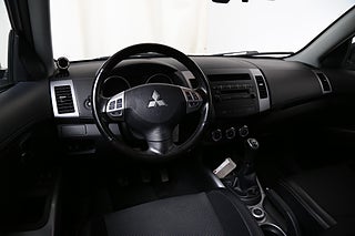SUV Mitsubishi Outlander 9 av 25