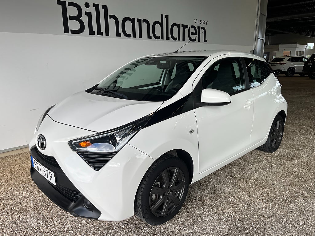 Toyota Aygo 5-dörrar 1.0 VVT-i X-PLAY 