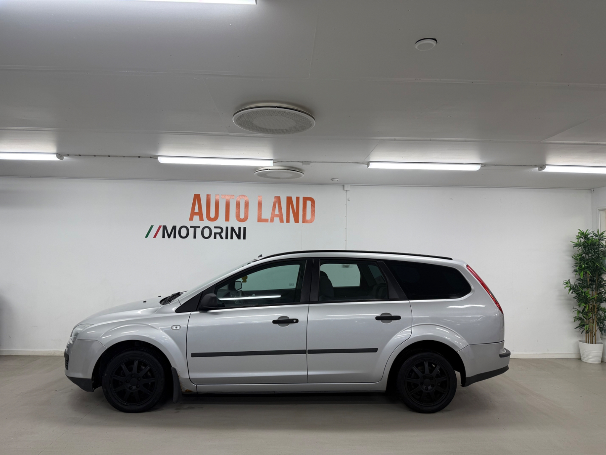 Ford Focus Kombi 1.8 Flexifuel /Kamkedja 2006, bild 5/58