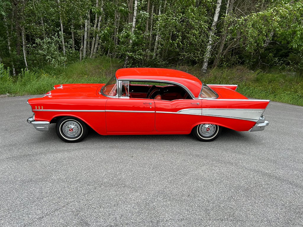 Chevrolet Bel Air 4D HT -57