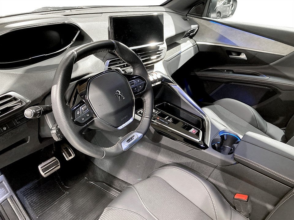 Bild på Peugeot 5008 GT 1.2 PT 130hk Aut - 7-SITS,B-KAMERA,CARPLAY