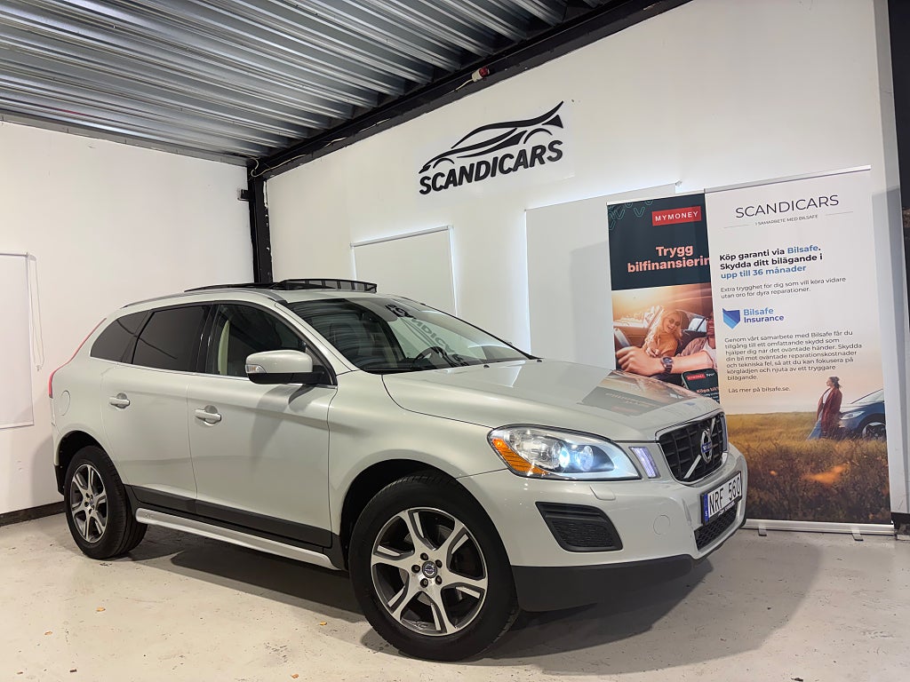 Volvo XC60 D3 AWD Geartronic PANORAMATACK KMRM BYTT DRAG NYSERV