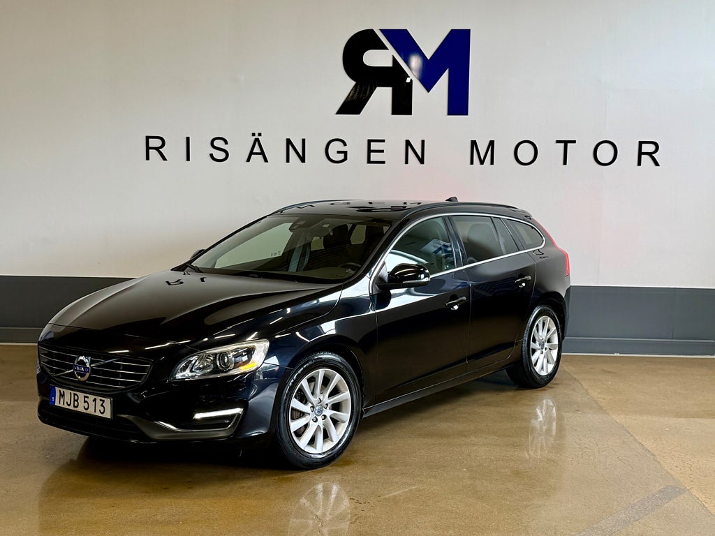 Volvo V60 D4 AWD Geartronic Momentum Business Edition Pro 