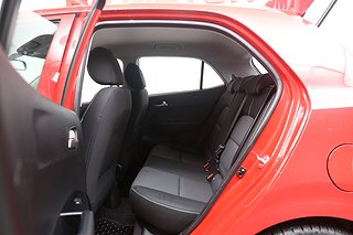 Halvkombi Kia Picanto 22 av 24
