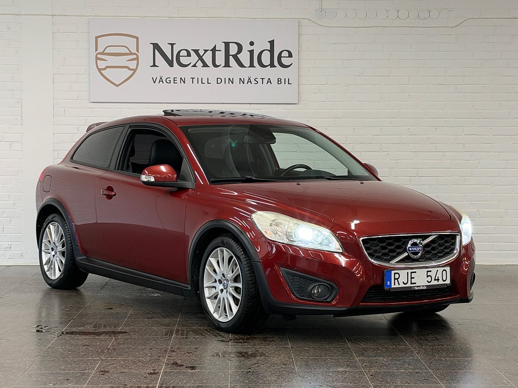 Volvo C30 D2 Momentum | NyServad | NyBesiktigad | Taklucka |Skinn