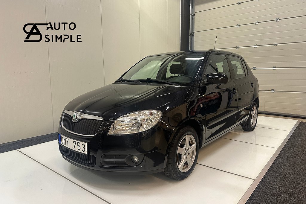 Skoda Fabia 1.2 Ambiente Ny Besiktigad Ny Servad Drag 69hk 