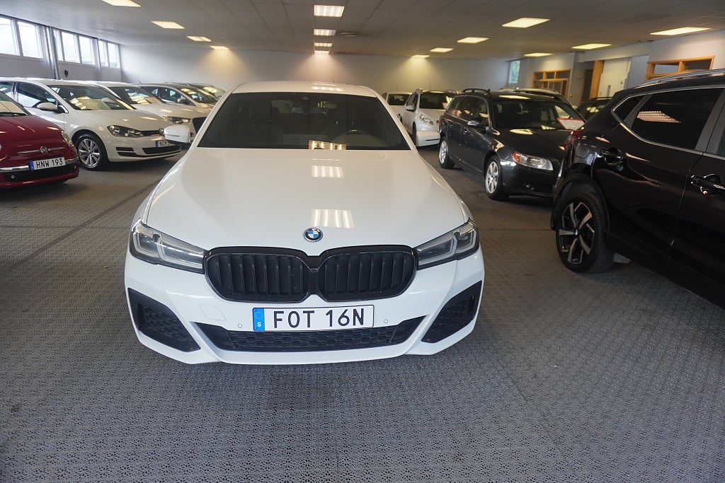 BMW 530e xDrive Sedan Steptronic M Sport Euro 6