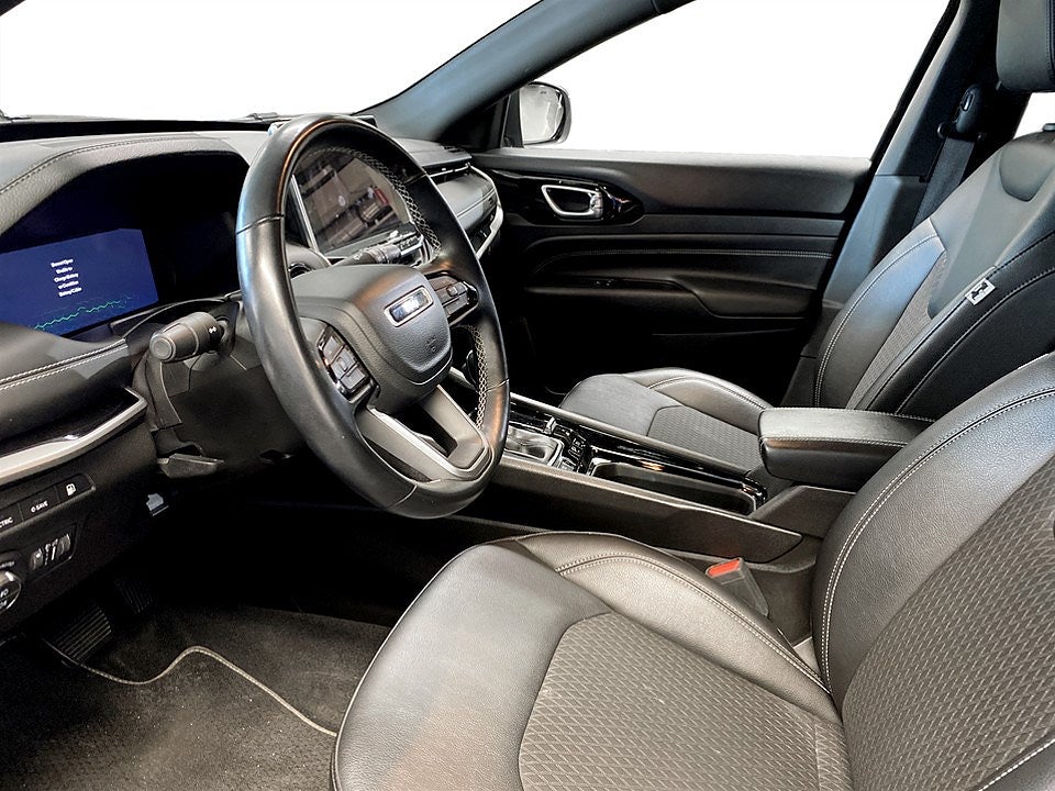 Bild på Jeep Compass Limited 1.3 PHEV 190hk Aut 4WD - DRAG, 360-KAMERA, CARPLAY