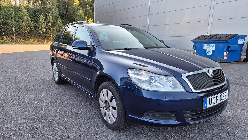 Skoda Octavia Kombi 1.2 TSI Ambiente Euro 5 nybes 