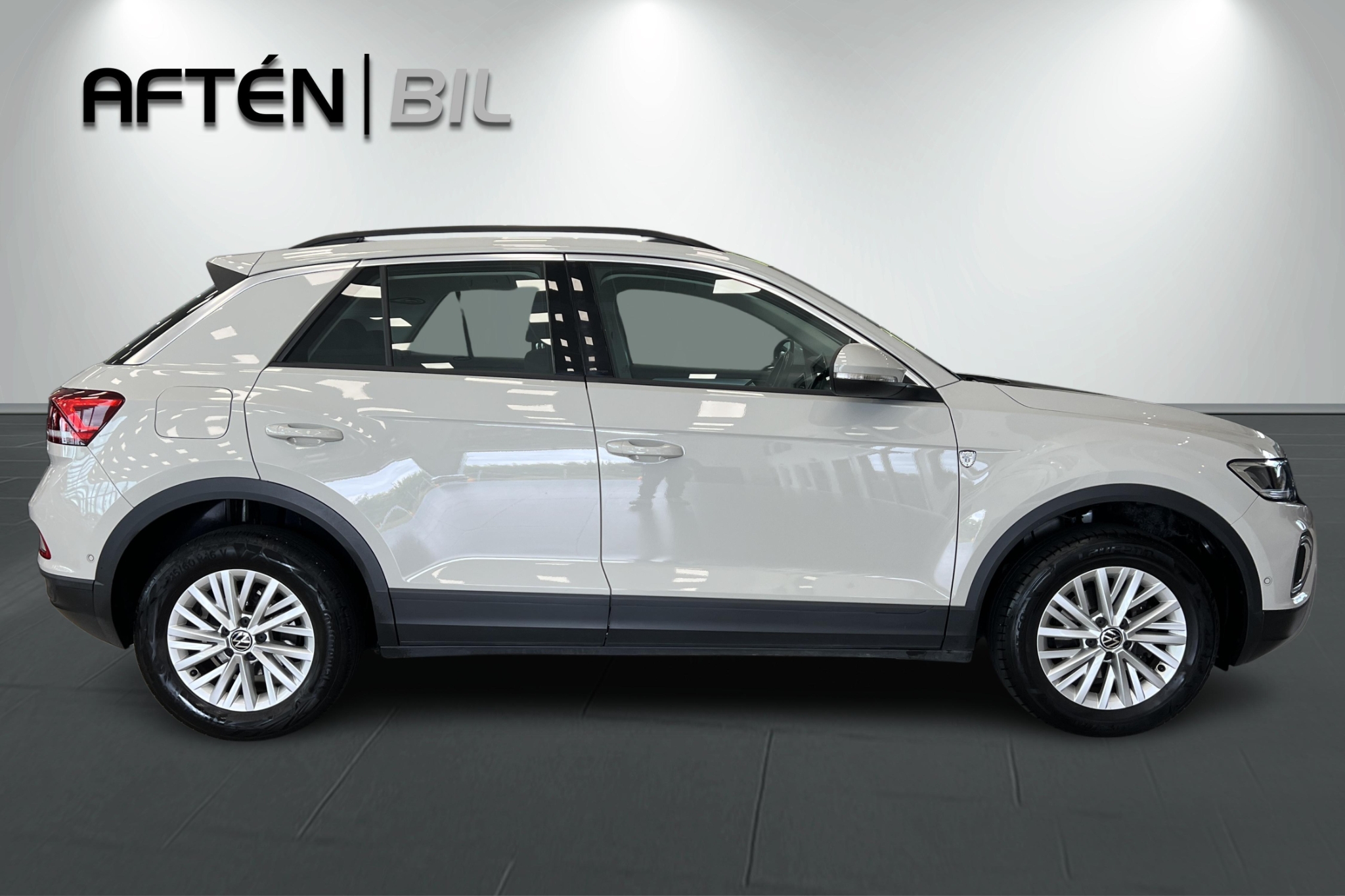 Volkswagen T-Roc Automat 2023, bild 7/10