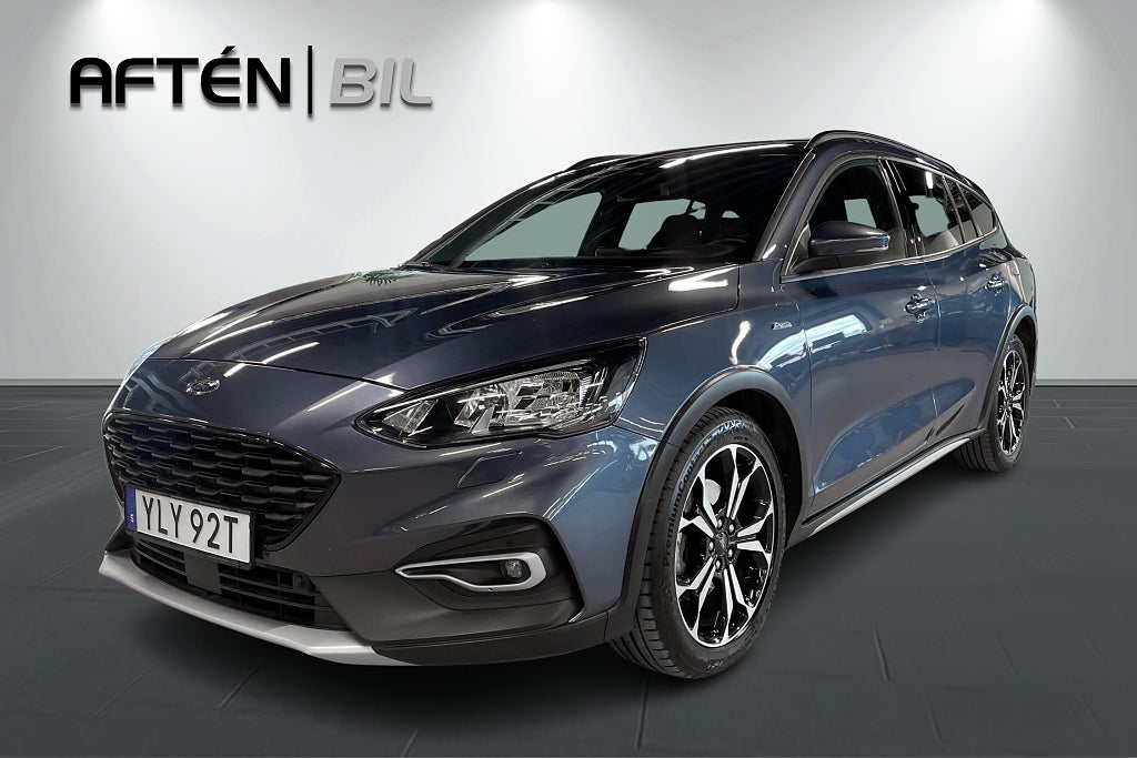 Ford Focus Active Kombi 1.0 Automat 125hk - Dragkrok, Panorama