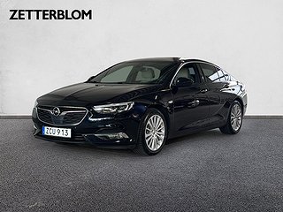 Sedan Opel Insignia