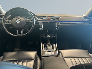 Skoda Superb Kombi 2.0 TDI 4×4 L&K Drag Dvärme CANTON B-kamera S&V – bild 8