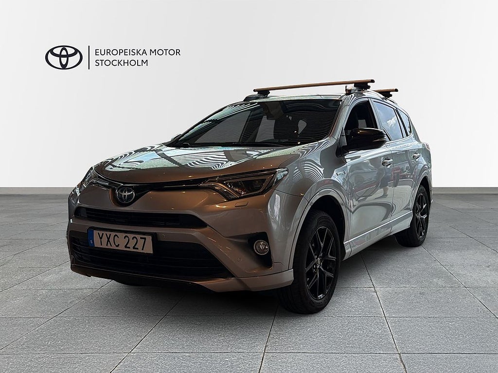 Toyota RAV4 2,5 HYBRID AWD SELECTION - V-HJUL/DRAGKROK