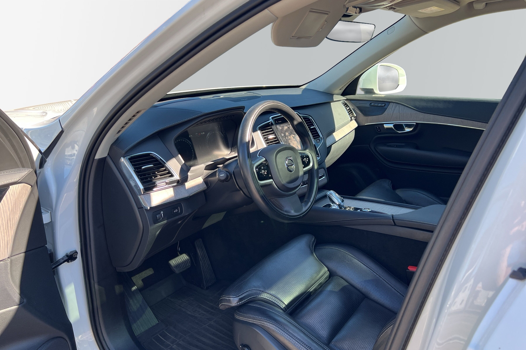 Volvo XC90 2021, kuva 7/10