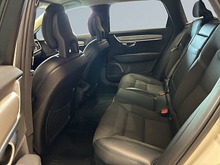 Volvo V90 Cross Country D4 AWD Inscription Pro Dragkrok Dvärme Bkamera S&V-däck – bild 13