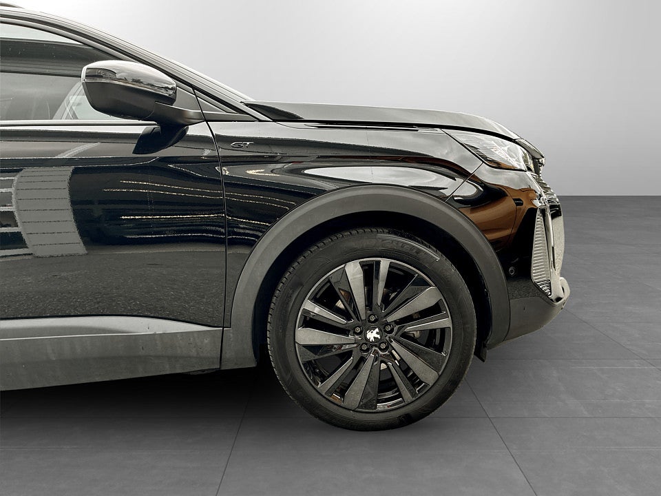 Bild på Peugeot 5008 GT 1.2 PT 130hk Aut 7-SITS B-KAMERA CARPLAY