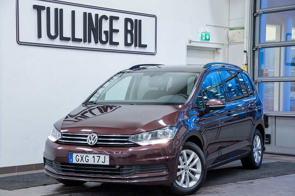 Volkswagen Touran 1.6 TDI DSG 7-sits B-Kamera Värm Navi MOMS