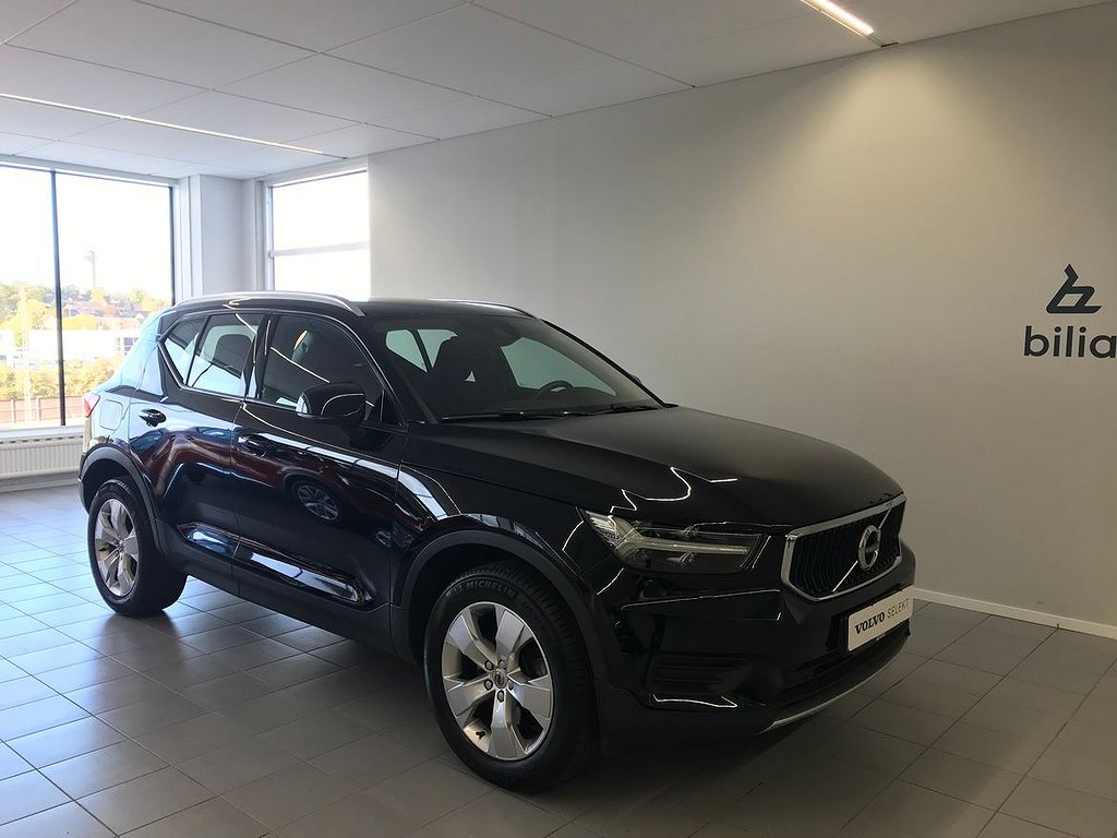 Volvo XC40 T2 FWD Momentum Kamera Navi Apple Carplay