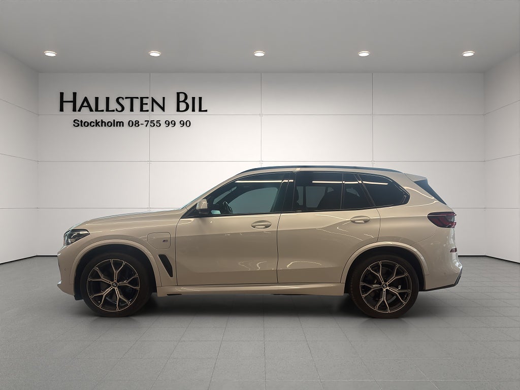 BMW X5 45e xDrive iPerformance M-Sport Pano Drag Luft