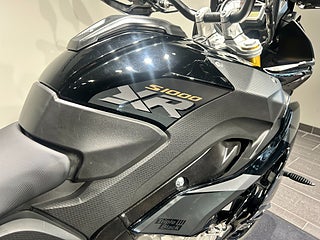 BMW S1000XR /Triple Black/Touring/Dynamic