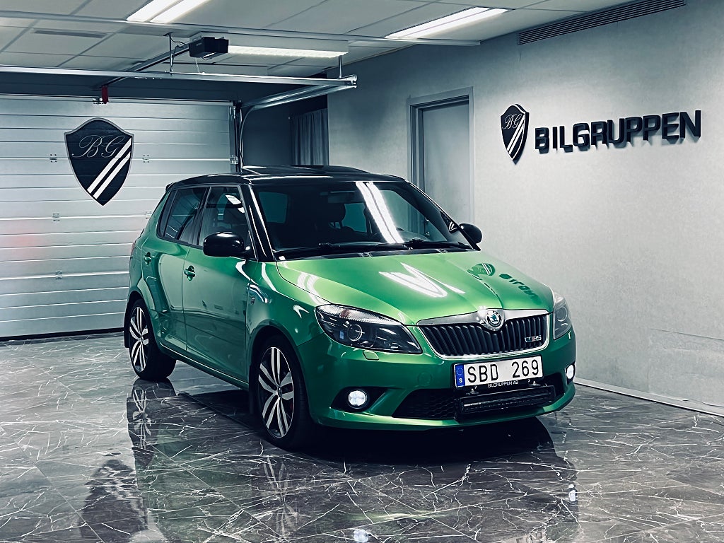 Skoda Fabia RS 1.4 TSI 180hk|Fullservad|Automat|Taklucka|