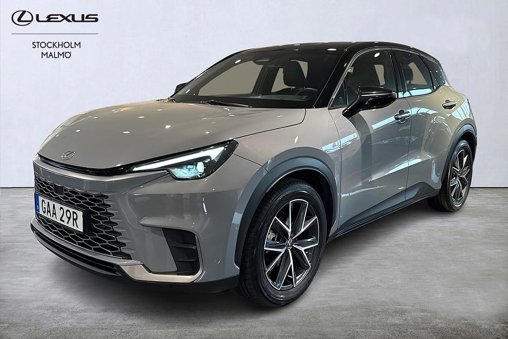 Lexus LBX