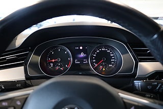 Kombi Volkswagen Passat Alltrack 17 av 20