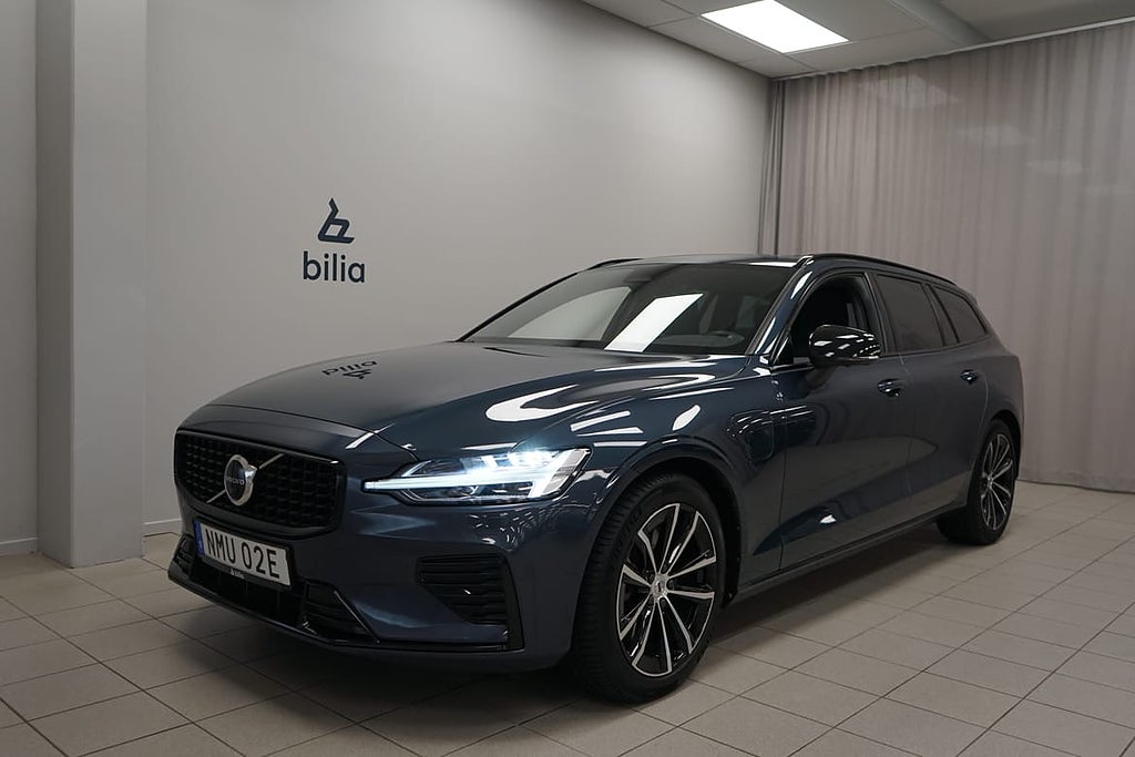 Volvo V60 Recharge T8 Plus Dark | Drag | HarmanKardon |
