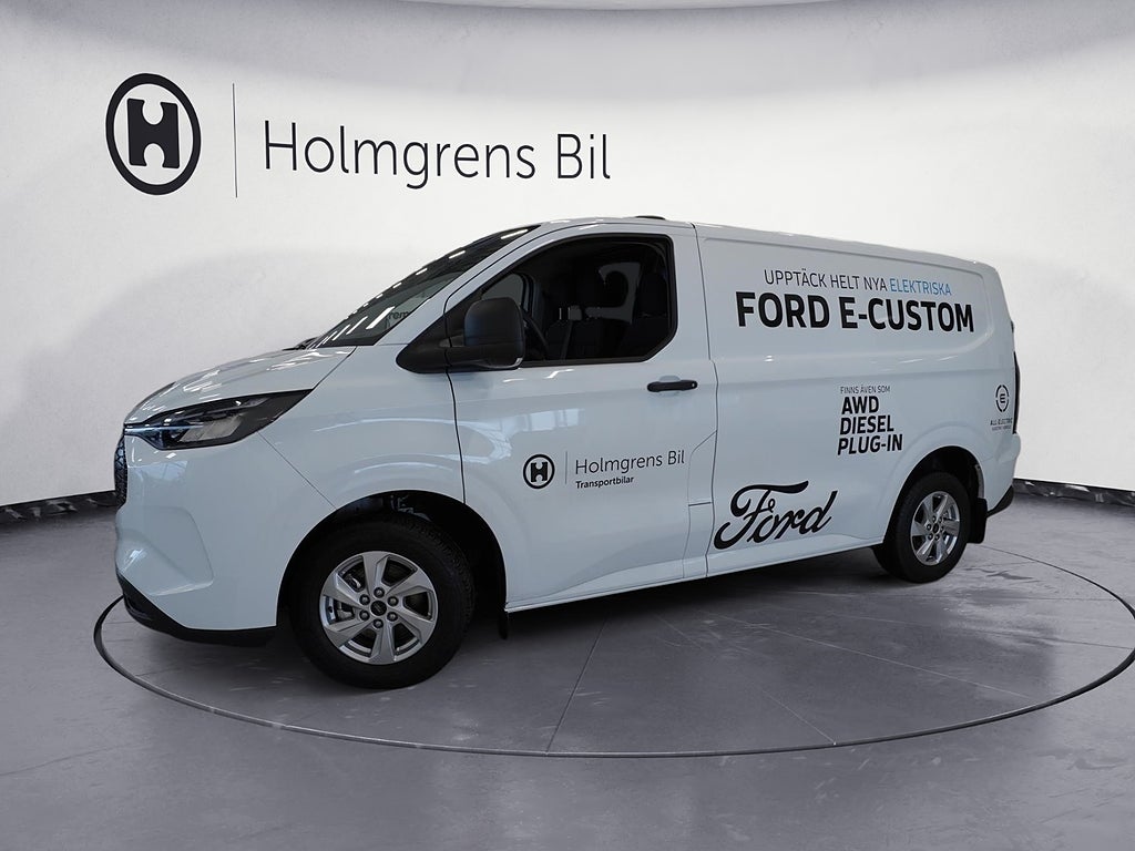 Ford transit Custom 2,65% ränta E-Custom Skåp Trend 320s Swb Elmotor 100kW 13