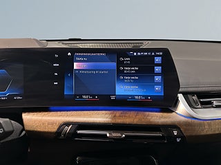 BMW iX1 xDrive30 M Sport Edt Drag H/K Pano HuD 360° GPS SoV – bild 15