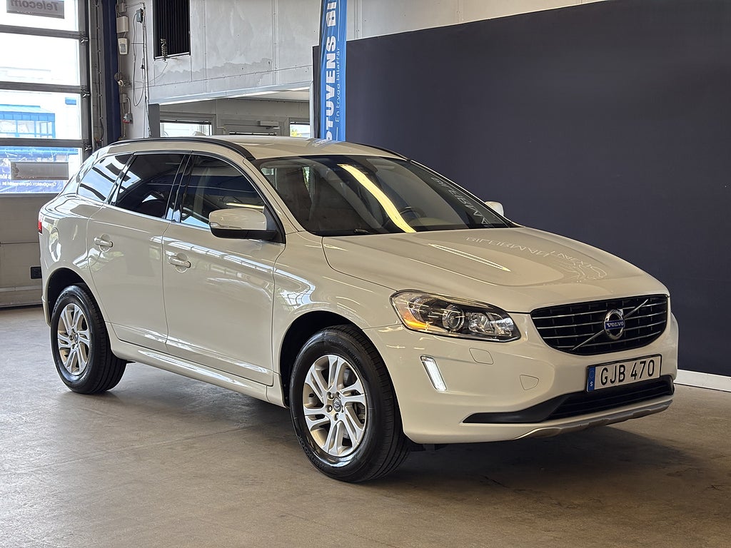 Volvo XC60 D4 Automat AWD Momentum /Läder/Drag/PDC  