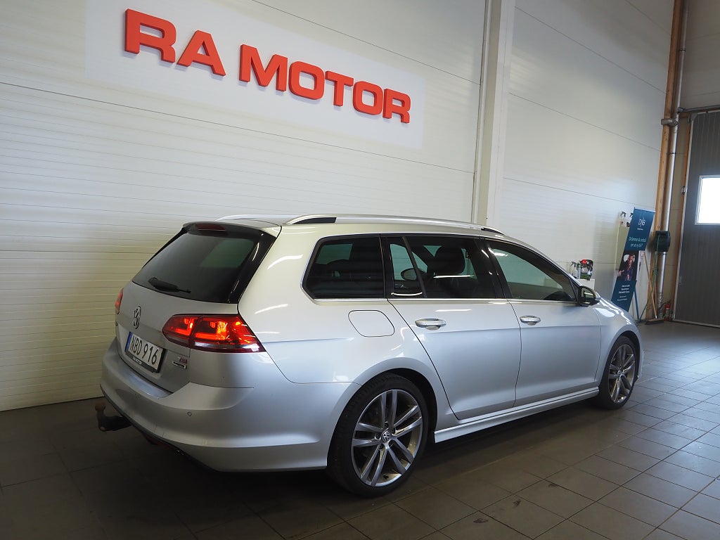 Volkswagen Golf Sportscombi 1.4 TSI 150hk GT R-Line Drag Kamera Pluspkt 2016