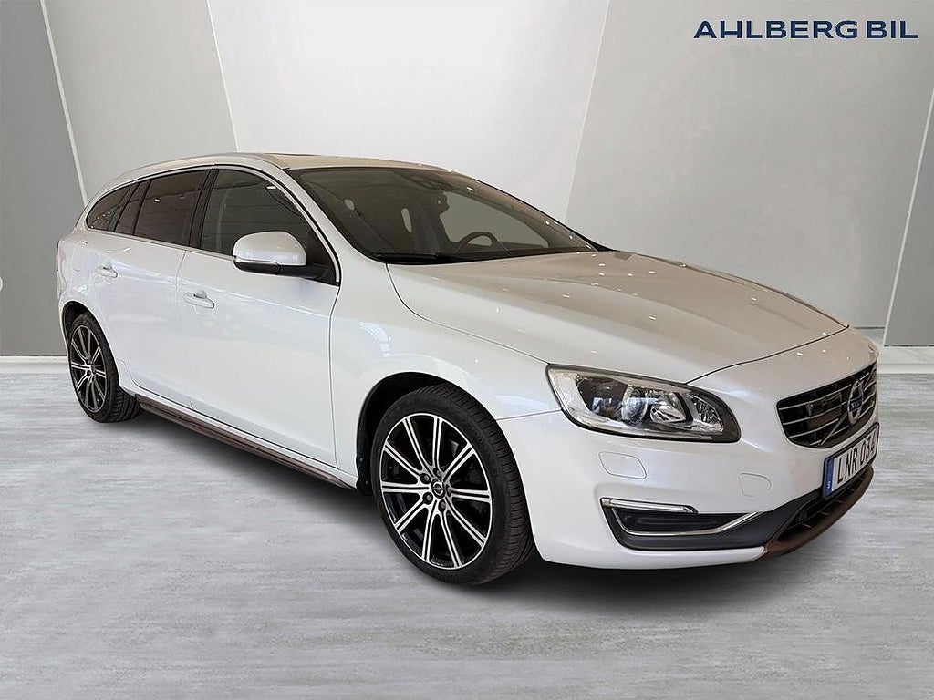 Volvo V60 D4 S/S Summum Business E PRO, NY MOTOR, Parkeringskamera Bak, Lä